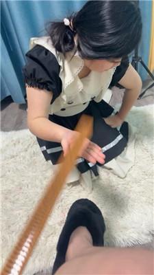 小凤梨肥肥的脸蛋真可爱，被虐也很有肉感 JS241208-78