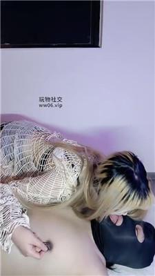 帝如烟中指鄙视-虐乳舔乳/脚插嘴/袜子塞嘴 bf48001