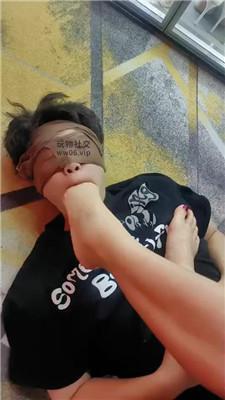 咩祖品尝御姐的高跟肉丝/脚插嘴/喂口水 bf48016