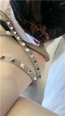 司宁青母畜-闻臭靴子/舔口水/铆钉高跟虐 bf48015