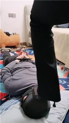 阿雅捆绑腿绞窒息/高跟踩/超狠抽打 bf48004