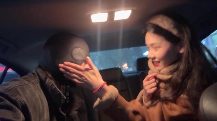 【爱秀套图】【素人挖掘机】开发宋祖儿女神素人JS241208-76