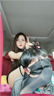 皮皮车内黑丝美腿诱惑代驾 bf47982