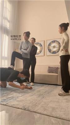 素人事务所3S-女神运动鞋暴力虐打教练狗续集 bf47984