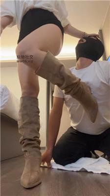 小x大王耳光坐头/踩踏升水 bf47980