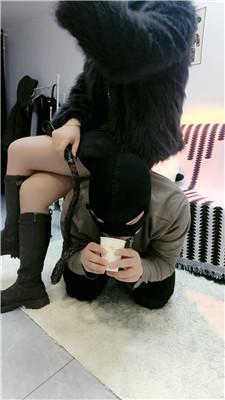 芮兮夫妻长靴踢踹踩/清理脏鞋底/吃卫生巾/赏赐圣水 JS241209-10