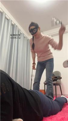姗姗高跟棉袜踩踏/鞭打虐乳 JS241209-1