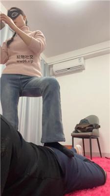 姗姗高跟棉袜踩踏/鞭打虐乳 JS241209-1