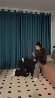 辣辣bb抽耳光鞭打/闻舔白棉袜 bf47970