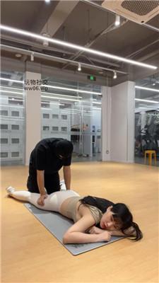 松紫大大健身房暴力虐打猥琐教练 bf47971