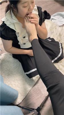 沐沐大大母畜-小白鞋白棉袜羞辱 JS241208-77