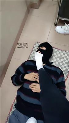 奇了怪了胯下辱鞭打/小白鞋白袜踩虐 JS241208-70