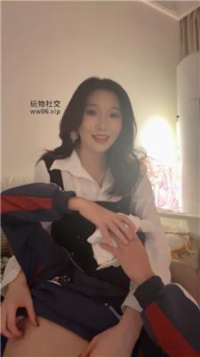 小麦性感黑丝踩虐/鞭打/掐乳踢裆 bf47985