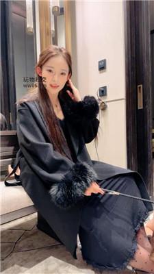 米欧母畜-黑丝塞嘴/对着美腿发骚 bf47940