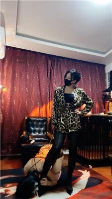 冷颜母畜-遛狗犬化/高跟黑丝狂舔 JS241207-42