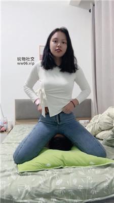 栀子女王牛仔裤女神坐脸窒息 bf47916