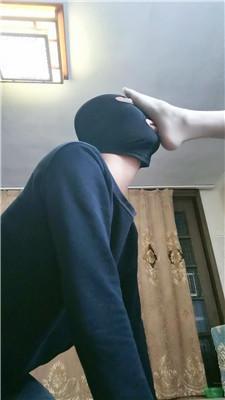 游S肉丝脚插嘴/高跟踩/转胯狗爬 JS241208-12