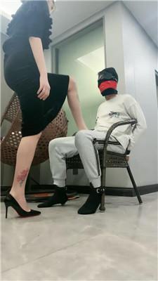 欣瑶瑶主胶带封嘴/抽耳光/重度鞭打/滴蜡 bf47938