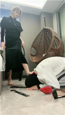 欣瑶瑶主胶带封嘴/抽耳光/重度鞭打/滴蜡 bf47938