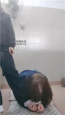 奇了怪了胯下羞辱/鞭打/闻舔小白鞋棉袜 JS241208-29