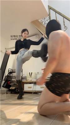 UUs揪耳朵掐乳/长靴跳踩/闻舔白袜/喂口水 bf47952