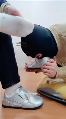 拽拽运动鞋棉袜踩虐/鞭打 JS241207-2