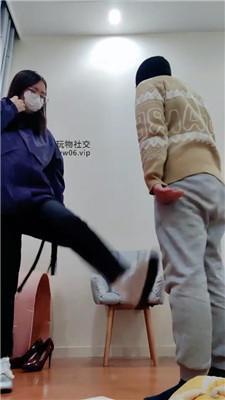 拽拽运动鞋棉袜踩虐/鞭打 JS241207-2