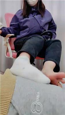 拽拽运动鞋棉袜踩虐/鞭打 JS241207-2