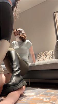 茹雪双S-长靴踩踏/重度虐乳/脚深喉/强制闻鞋双视角版 bf48318