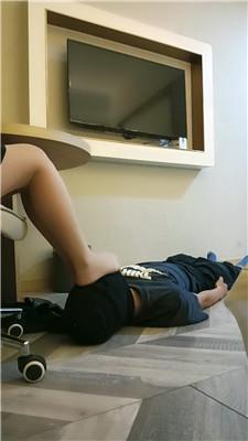 萌宝儿酸臭脚丫捂脸窒息 JS241216-22