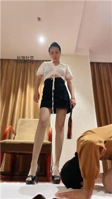 颜主sama白领S高跟肉丝踩/坐脸窒息 bf48316