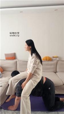 埋汰玉足闻舔/骑马摇摇车 bf48311