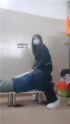 奇了怪了胯下辱-鞭打/闻舔小白鞋原味棉袜 JS241216-6