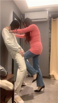 宝娜牛仔裤坐脸窒息/踢裆顶裆/高跟肉丝踩 bf48233