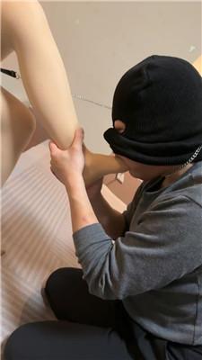 琴月白领S-清理脏高跟/喂口水/衣架皮带狠抽 bf48238