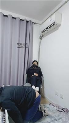 【爱秀套图】【上海汤圆】衣叉虐打白袜脚玩虐241213-7