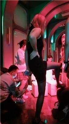 琴月多主KTV聚会群调双视角版 bf48202