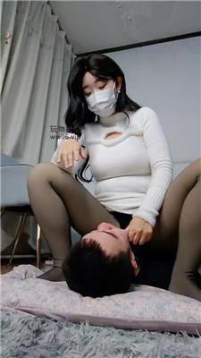 桃桃樱性感女神S-坐脸窒息/腿绞虐杀 bf48150