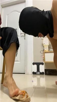 艾黎s胶带捆绑/清理脏短靴/脚喂食 bf48134