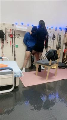 蓝汐长靴黑丝踩踏/鞭打/踢裆骑马 bf48141