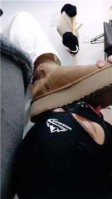 玥野兔近距离-清理脏鞋底/闻舔白棉袜 bf48136