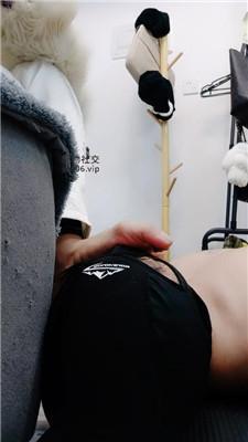 玥野兔近距离-清理脏鞋底/闻舔白棉袜 bf48136