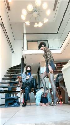 爵恋霸主双S-重度鞭打/暴力踢踹/踩踏脚插嘴 bf48542