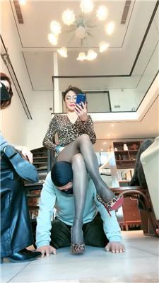 爵恋霸主双S-重度鞭打/暴力踢踹/踩踏脚插嘴 bf48542