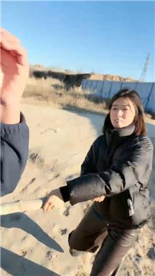 锅盖子户外荒漠处刑偷拍狂 bf48547