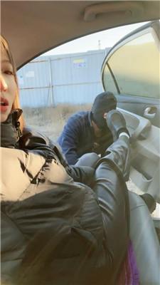 锅盖子户外荒漠处刑偷拍狂 bf48547