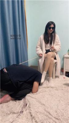 沐沐大大藤条狠抽/白袜脚踩踏 bf48556