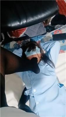 伪娘和人妻喜欢酸臭黑丝脚的变装奴 JS241222-13