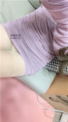 【爱秀套图】【鹿可】迷恋肉丝美腿/长靴碾压踩/脚插嘴bf48493