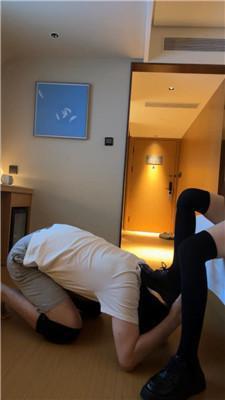 御妍JK及膝袜女神-骑马踩踏耳光腿绞 bf48442